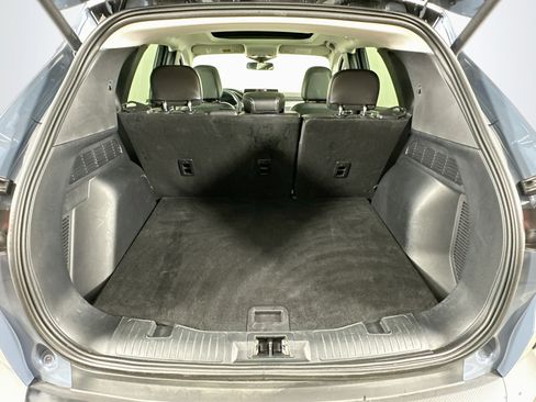 Used 2025 Ford Escape Platinum AWD/4WD image 29