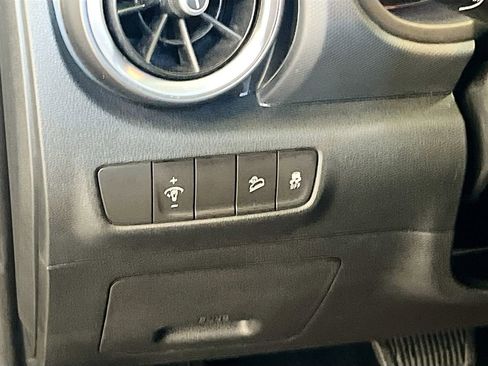 Used 2023 Hyundai Kona SEL w/ Cargo Package image 10