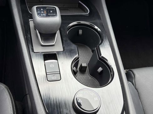 Certified 2025 Nissan Rogue SL w/ SL Premium Package image 32