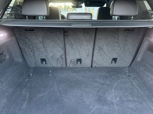 Used 2019 Audi Q8 Prestige w/ Towing Package image 16