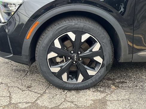 Used 2023 Kia Sportage X-Line w/ X-Line Premium Package AWD/4WD image 8