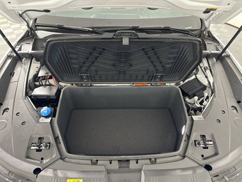 Used 2024 Audi Q8 e-tron Premium Plus w/ Premium Plus Package image 22