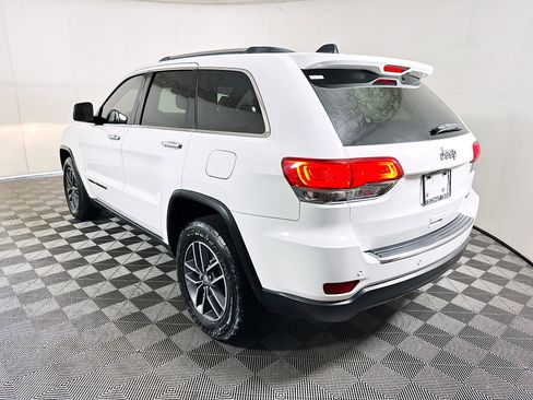 Used 2017 Jeep Grand Cherokee Limited AWD/4WD image 5