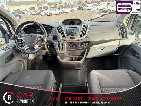 Used 2019 Ford Transit 150 XLT image 9