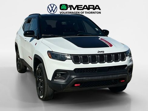 Used 2024 Jeep Compass Trailhawk image 7