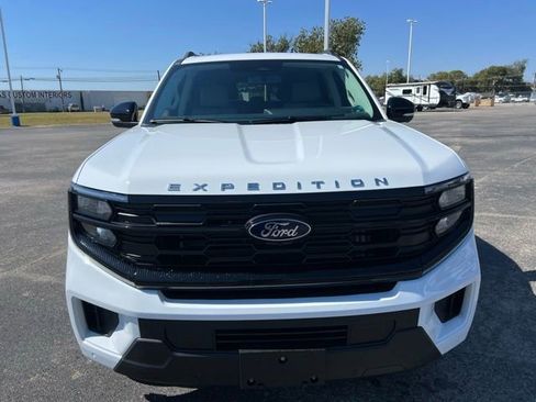 New 2025 Ford Expedition Max Active image 2