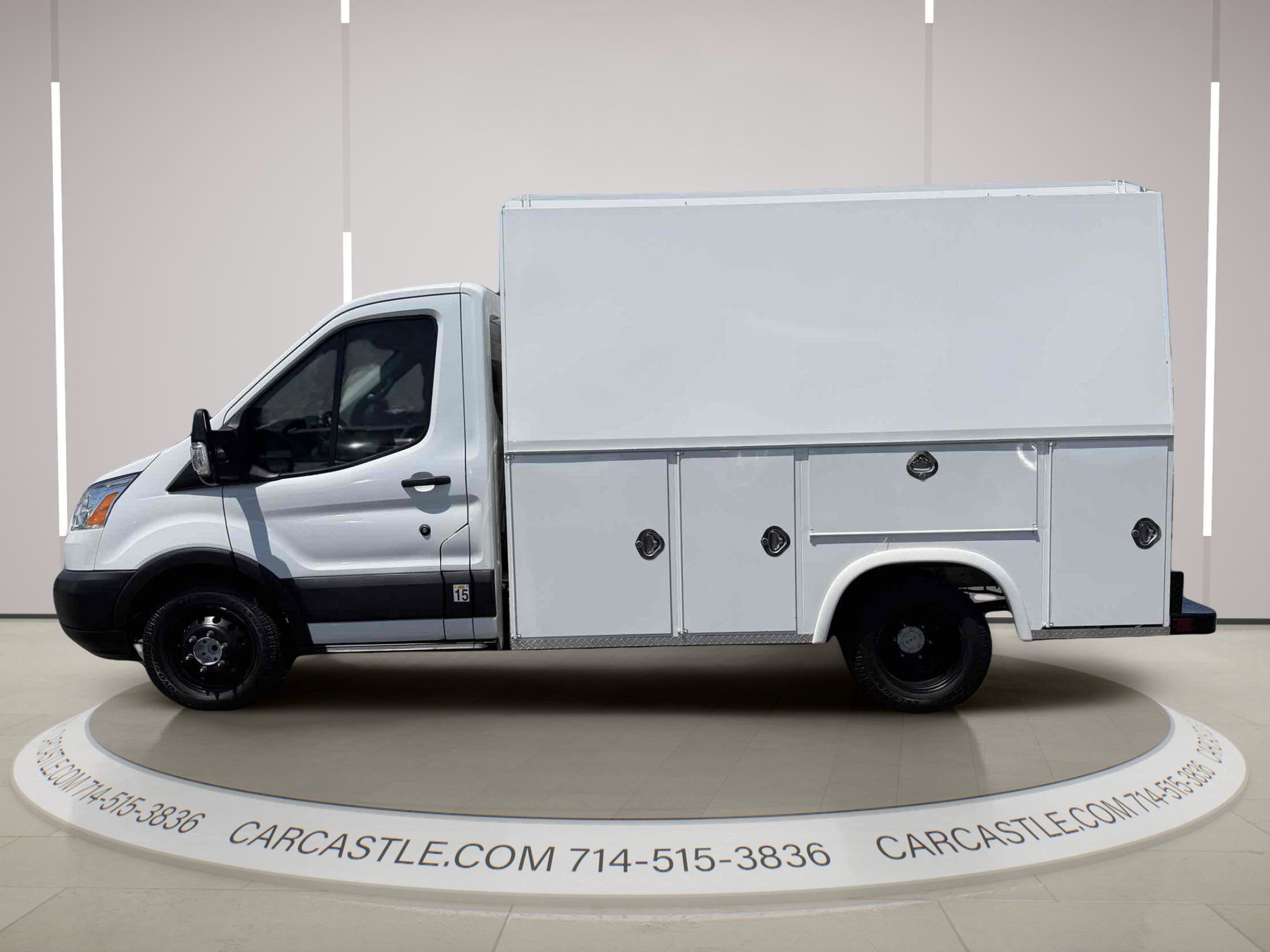 Used 2019 Ford Transit 350 138 DRW w/ Premium Package RWD image 2