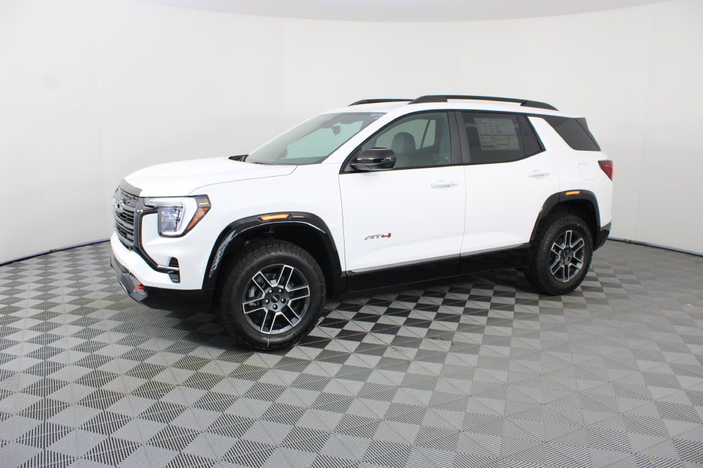 New 2027 GMC Terrain AT4 AWD/4WD image 2