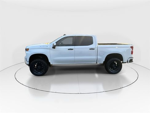 Used 2020 Chevrolet Silverado 1500 Custom w/ Custom Value Package image 5