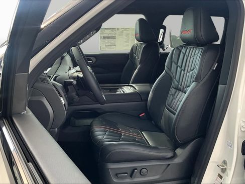 New 2026 Nissan Armada PRO-4X w/ Captain's Chari Seat Package AWD/4WD image 15