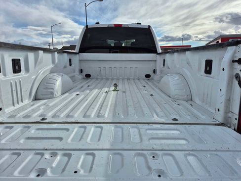 Used 2022 Ford F350 XLT w/ XLT Value Package image 5