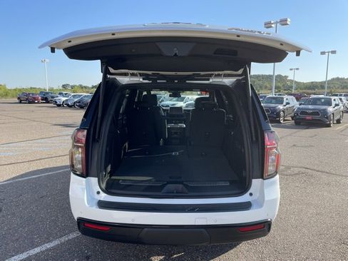 Used 2024 Chevrolet Tahoe RST w/ Luxury Package image 5