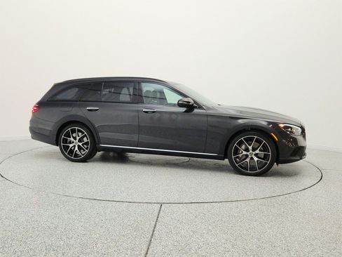 Certified 2022 Mercedes-Benz E 450 4MATIC All-Terrain Wagon image 4