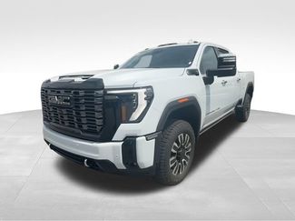 New 2026 GMC Sierra 3500 Denali Ultimate AWD/4WD video 4