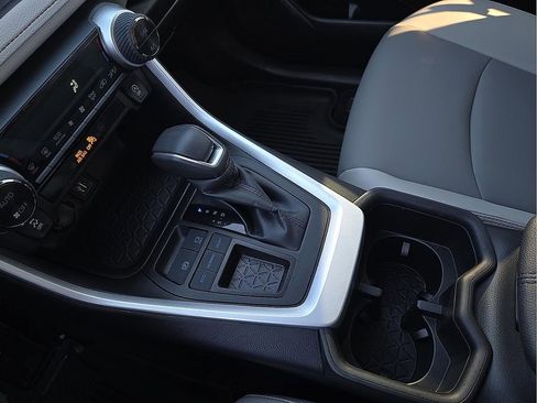 Used 2024 Toyota RAV4 XLE Premium image 21