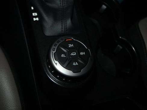 Used 2022 Ford Bronco Wildtrak AWD/4WD image 18
