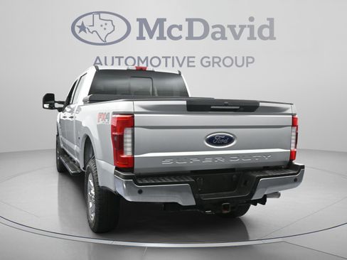 Used 2018 Ford F250 Lariat w/ Lariat Ultimate Package AWD/4WD image 7