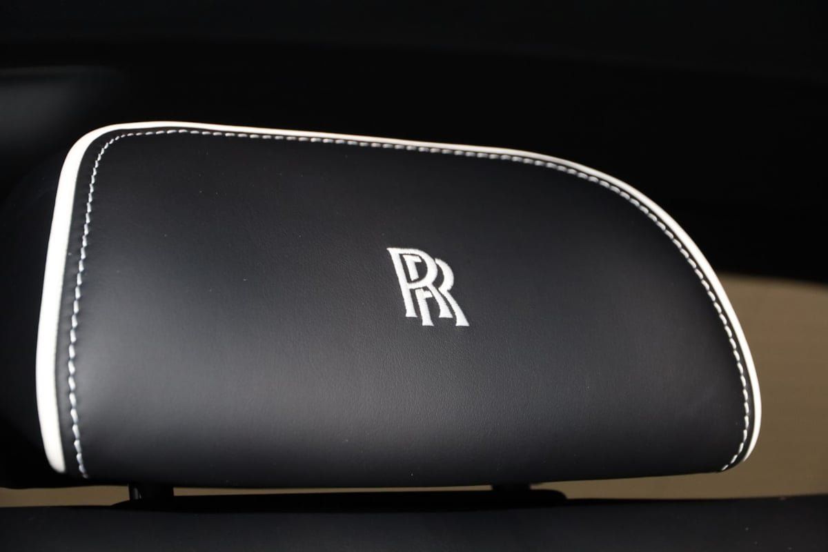 Used 2024 Rolls-Royce Cullinan Black Badge AWD/4WD image 19