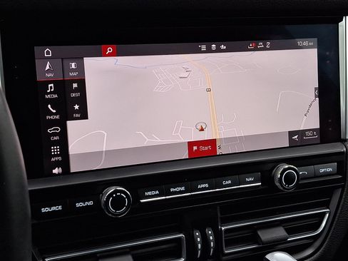 Used 2020 Porsche Macan AWD/4WD image 17