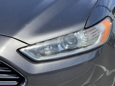 Used 2015 Ford Fusion SE w/ Equipment Group 201A FWD image 20