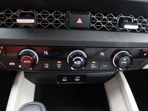 Used 2023 Honda Accord EX image 31