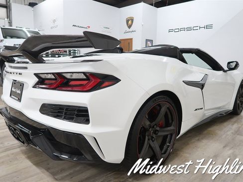Used 2026 Chevrolet Corvette Z06 RWD image 23