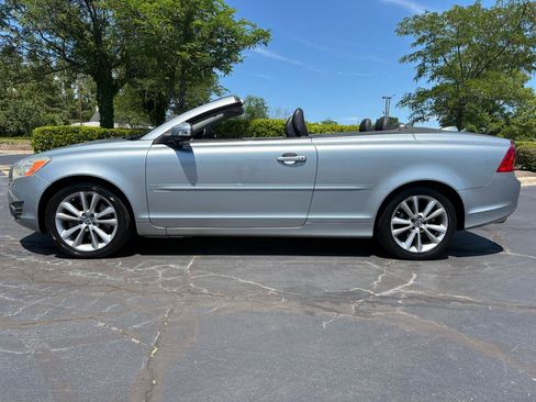 Used 2011 Volvo C70 T5 FWD image 11