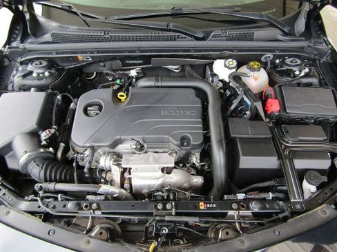 Used 2023 Chevrolet Malibu LT FWD image 27