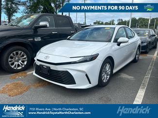 Used 2025 Toyota Camry LE video 1