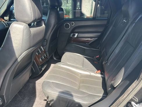 Used 2016 Land Rover Range Rover Supercharged AWD/4WD image 12
