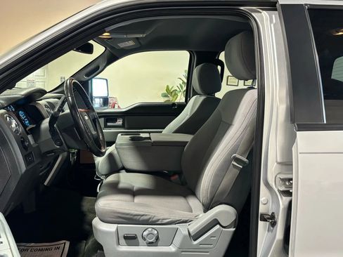 Used 2014 Ford F150 XLT w/ Equipment Group 302A Luxury image 9