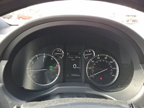 Certified 2022 Lexus GX 460 Premium w/ Premium Package image 4