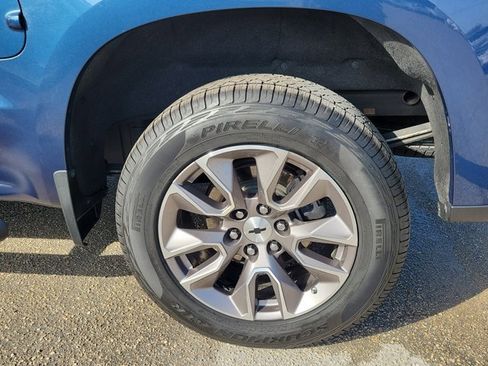 Used 2019 Chevrolet Silverado 1500 LT w/ All-Star Edition image 9