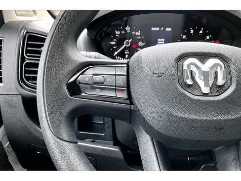 Used 2025 RAM ProMaster 2500 w/ Convenience Group image 18