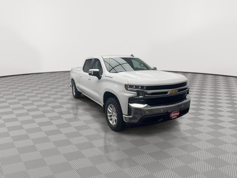 Used 2020 Chevrolet Silverado 1500 LT w/ Convenience Package image 31