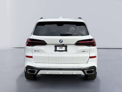 New 2026 BMW X5 sDrive40i w/ M Sport Package