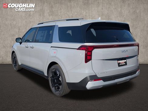 New 2026 Kia Carnival EX FWD image 5