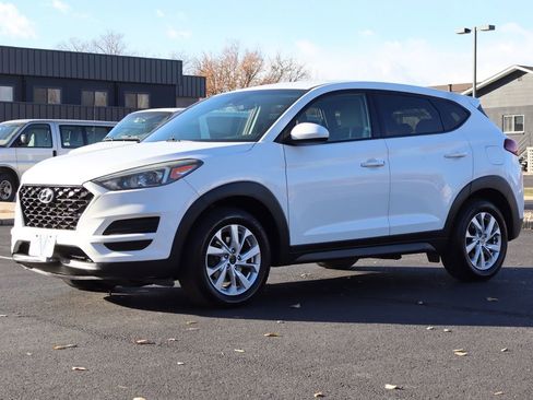 Used 2019 Hyundai Tucson SE image 11