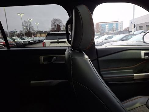 Certified 2023 Ford Explorer Timberline w/ Timberline Technology Package image 13