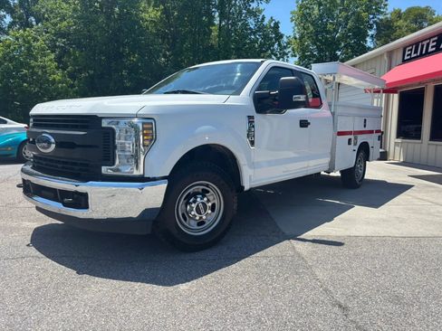Used 2019 Ford F350 XL w/ XL Value Package RWD image 2