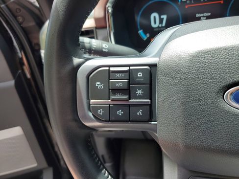 Used 2023 Ford F150 Lariat w/ Equipment Group 502A High AWD/4WD image 29