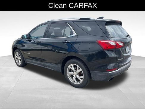 Used 2018 Chevrolet Equinox LT w/ Sun & Infotainment Package image 5