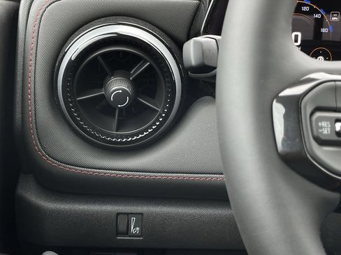 New 2026 Chevrolet Colorado Z71 w/ Z71 Convenience Package 2 image 15