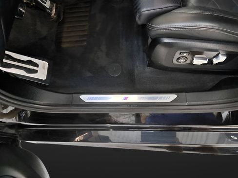Used 2023 BMW X6 xDrive40i AWD/4WD image 12