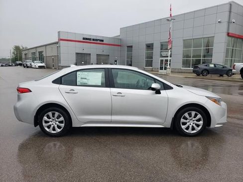 Used 2026 Toyota Corolla LE FWD image 4