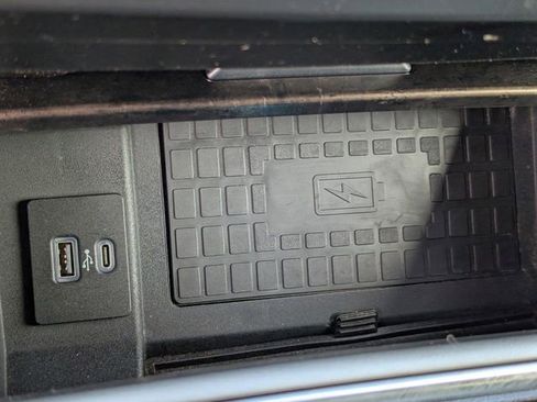 Used 2022 Ford F250 Lariat w/ Lariat Ultimate Package image 19