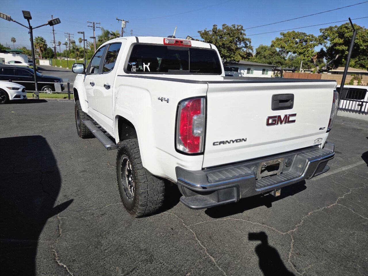 Used 2016 GMC Canyon SLT AWD/4WD image 11