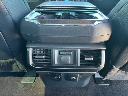 Used 2021 Ford F150 Lariat w/ Equipment Group 502A High AWD/4WD image 18
