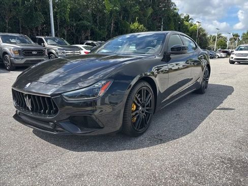 Used 2023 Maserati Ghibli Modena image 5