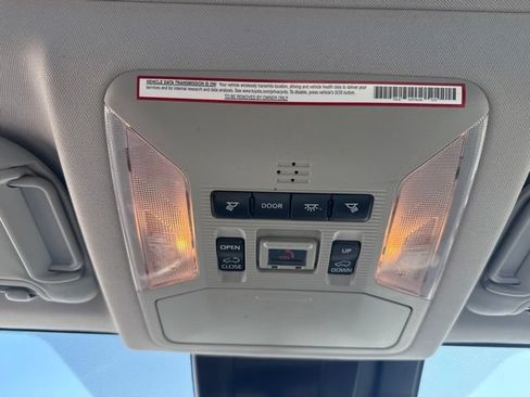 Used 2021 Toyota RAV4 XLE Premium AWD/4WD image 34